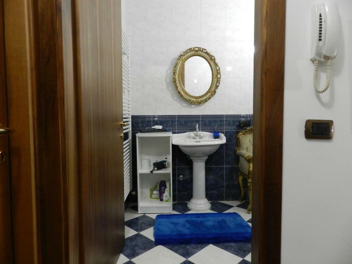 B&B Venezia Le Tre Rose เมสเตร ภายนอก รูปภาพ
