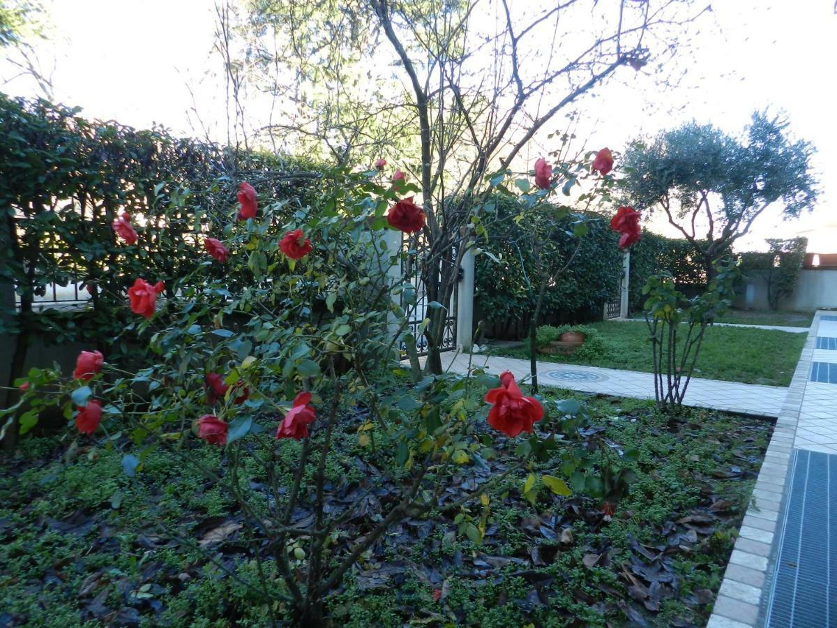 B&B Venezia Le Tre Rose เมสเตร ภายนอก รูปภาพ