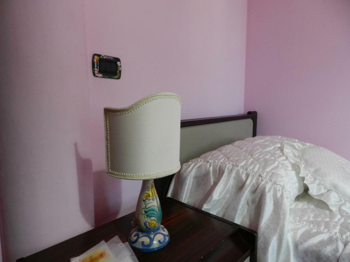 B&B Venezia Le Tre Rose เมสเตร ภายนอก รูปภาพ